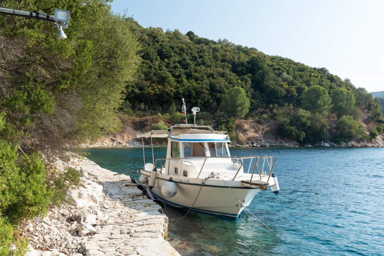 Meganisi Blue Villa Spartokhorion Экстерьер фото